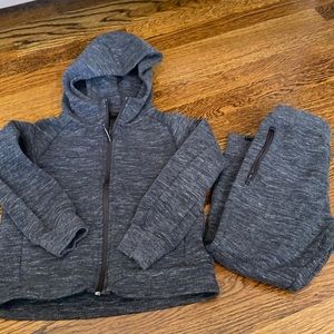 UNIQLO Sweatsuit